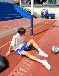 从曼联球员到修道院修士：这位前北爱尔兰国脚找到了内心的港湾