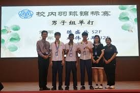 西蒙斯：很开心见到孙兴慜，他是热刺传奇&我很荣幸继承7号